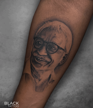 portrait@3x